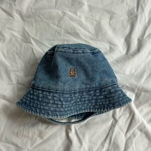 Baby Gap Denim Bucket Hat with Teddy Bear Embroidery 6-12 months